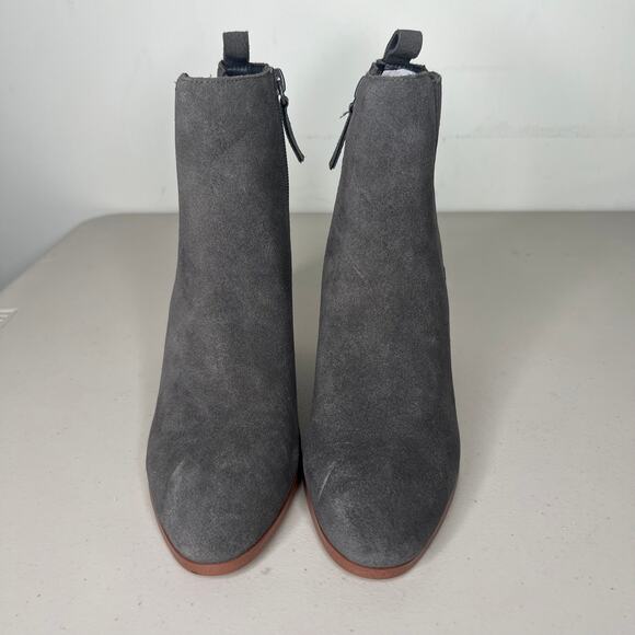 Violet & Red Grey Suede Heeled Booties 8.5 - Picture 3 of 8